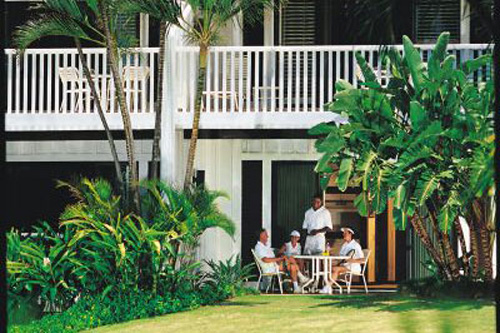 Outrigger Kiahuna Plantation exterior