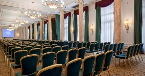 The Waldorf Hilton extérieur