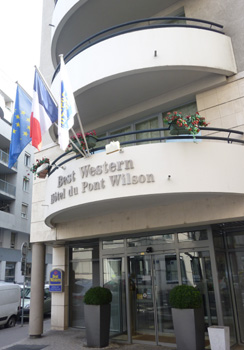 Best Western Du Pont Wilson entrance