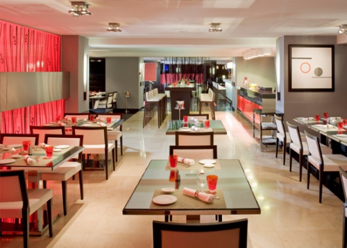 Melia Madrid Princesa extérieur le soir