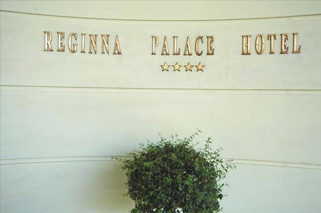 Reginna Palace Hotel exterior