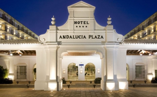 H10 Andalucian Plaza exterior 