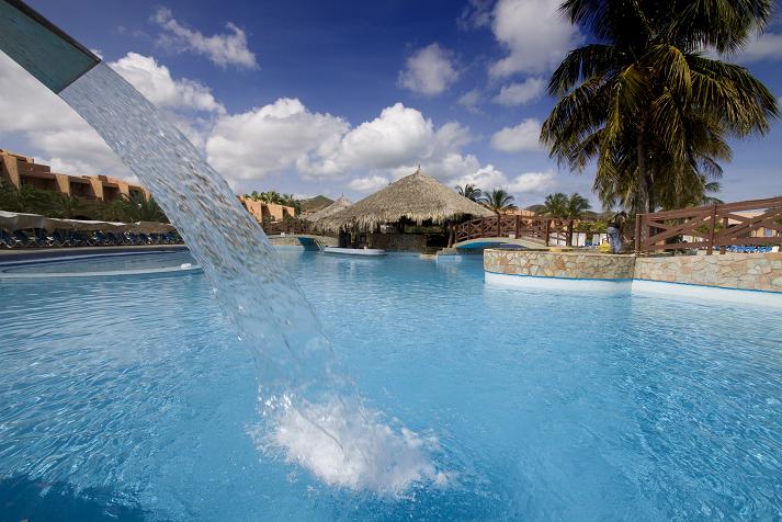 COSTA CARIBE BEACH HOTEL exterior