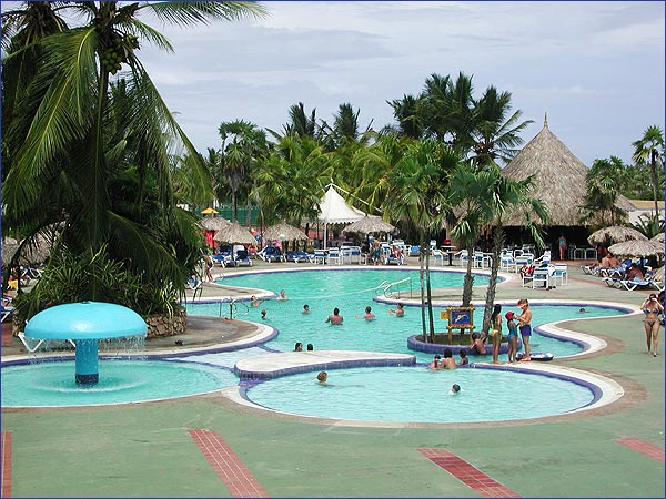 Hesperia Playa El Agua pool bar