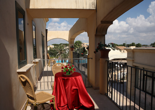 Delfino Beach Hotel exterior