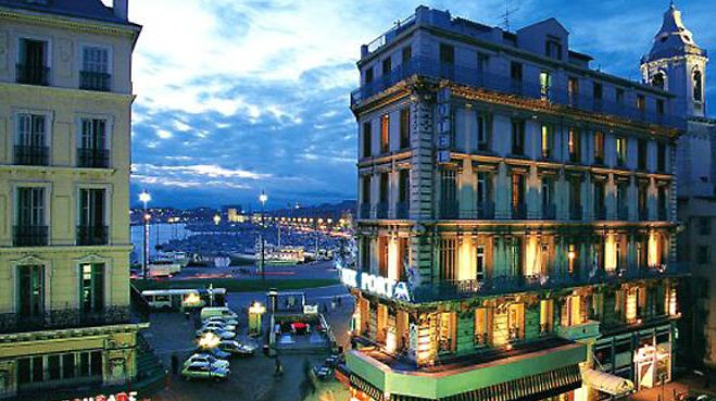 New Hotel Vieux Port exterior