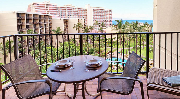 Aston Kaanapali Shore exterior