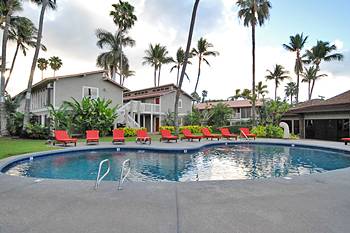 Outrigger Aina Nalu Resort lobby