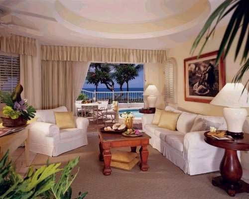 The Fairmont Kea Lani suite