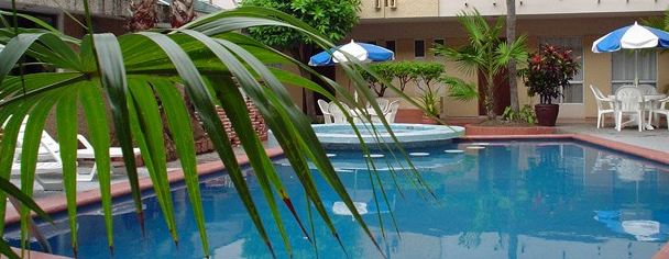 Azteca Inn pool