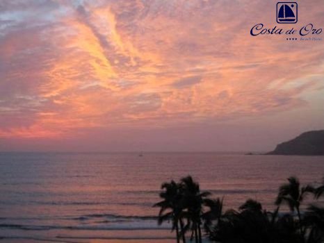 Costa De Oro Beach pool