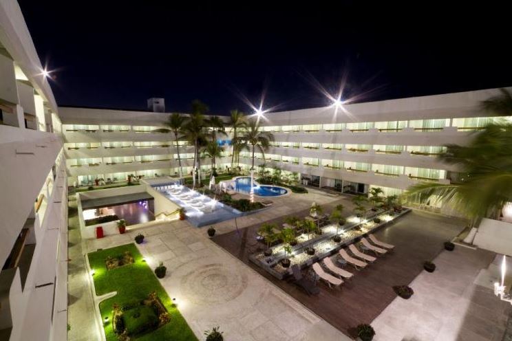 Emporio Mazatlan exterior