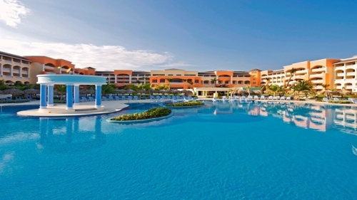 Iberostar Rose Hall Suites exterior 