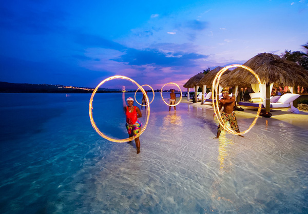  Sandals Royal Caribbean extérieur