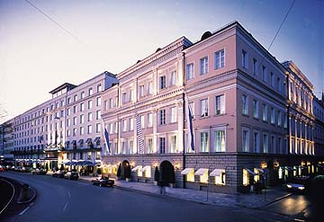 Bayerischer Hof exterior 2