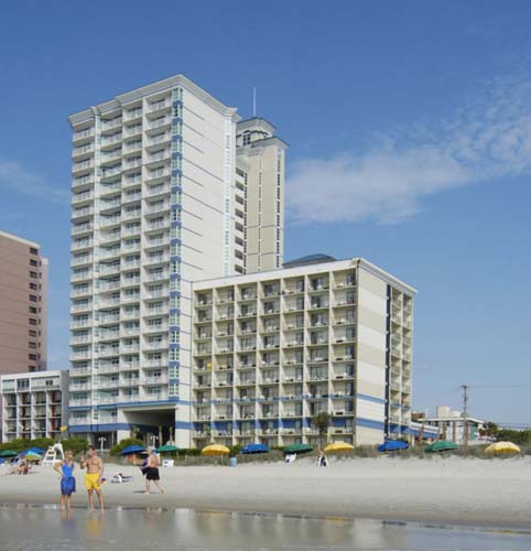 Bw Carolinian Oceanfront Inn and Suites exterior at night