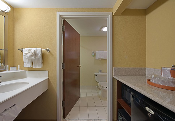 Courtyard by Marriott Barefoot Landing extérieur