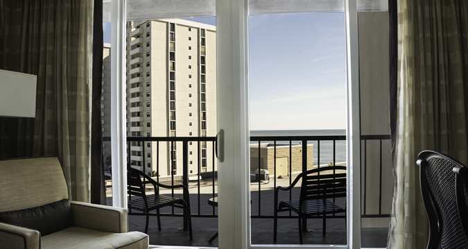 Hilton Myrtle Beach exterior at night