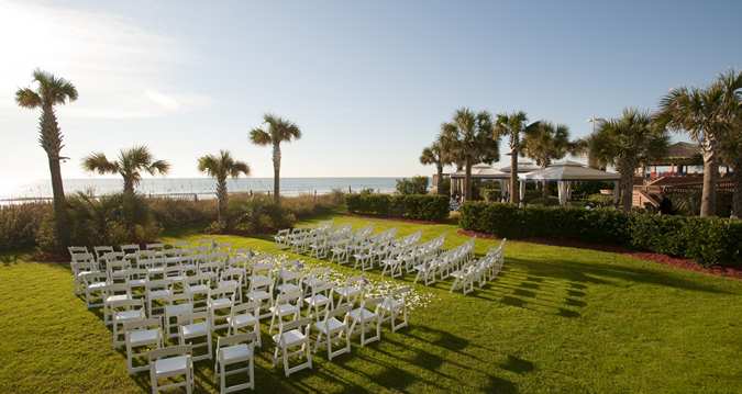 Hilton Myrtle Beach extérieur le soir