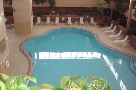 Radisson Opryland interior pool