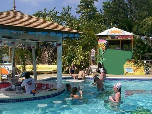 Fun Holiday Beach Resort extérieur 