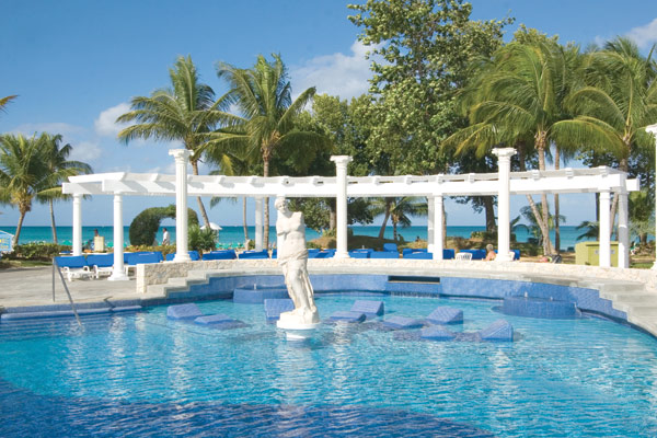 Riu Palace Tropical Bay piscine 2