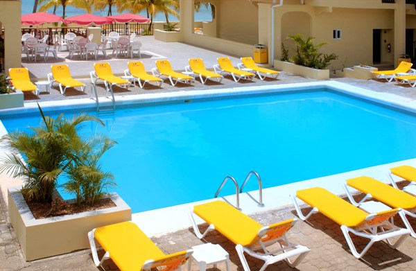 Rooms Negril pool