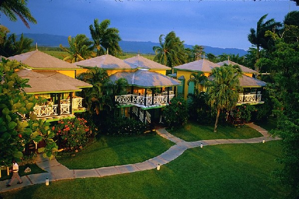 Sandals Negril beach 2