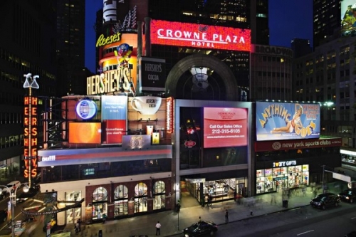 Crowne Plaza Times Square Manhattan exterior