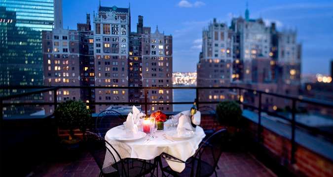 Hilton Manhattan East exterior