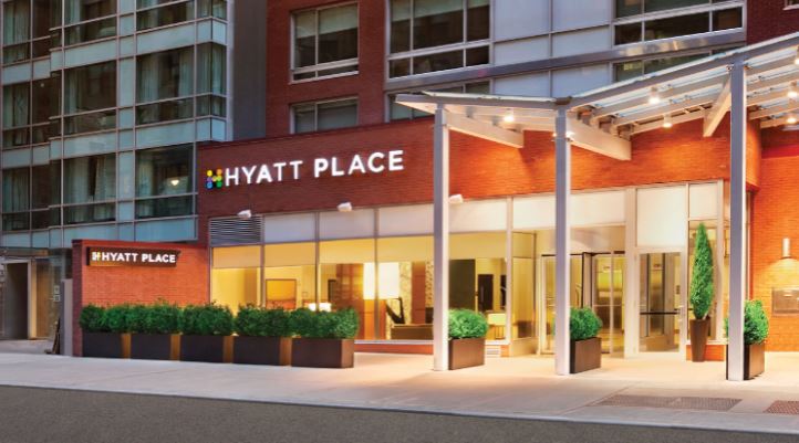 Hyatt Place Midtown South exterior night