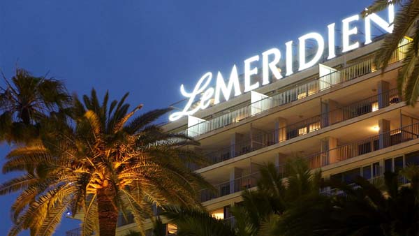 Le Meridien entrance