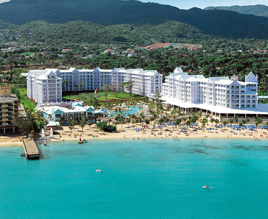 Riu Ocho Rios pool