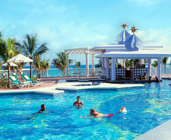 Riu Ocho Rios piscine