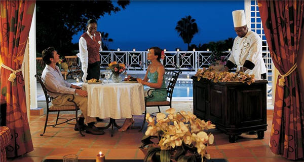 Sandals Grande Riviera Beach And Villa extérieur 2