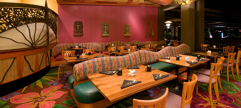 Disneys Polynesian Resort restaurant