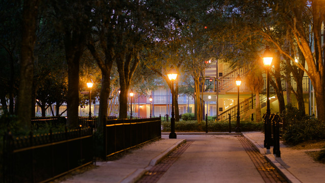 Disneys Port Orleans Resort French Quarter exterior