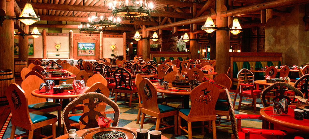 Disneys Wilderness Lodge lobby
