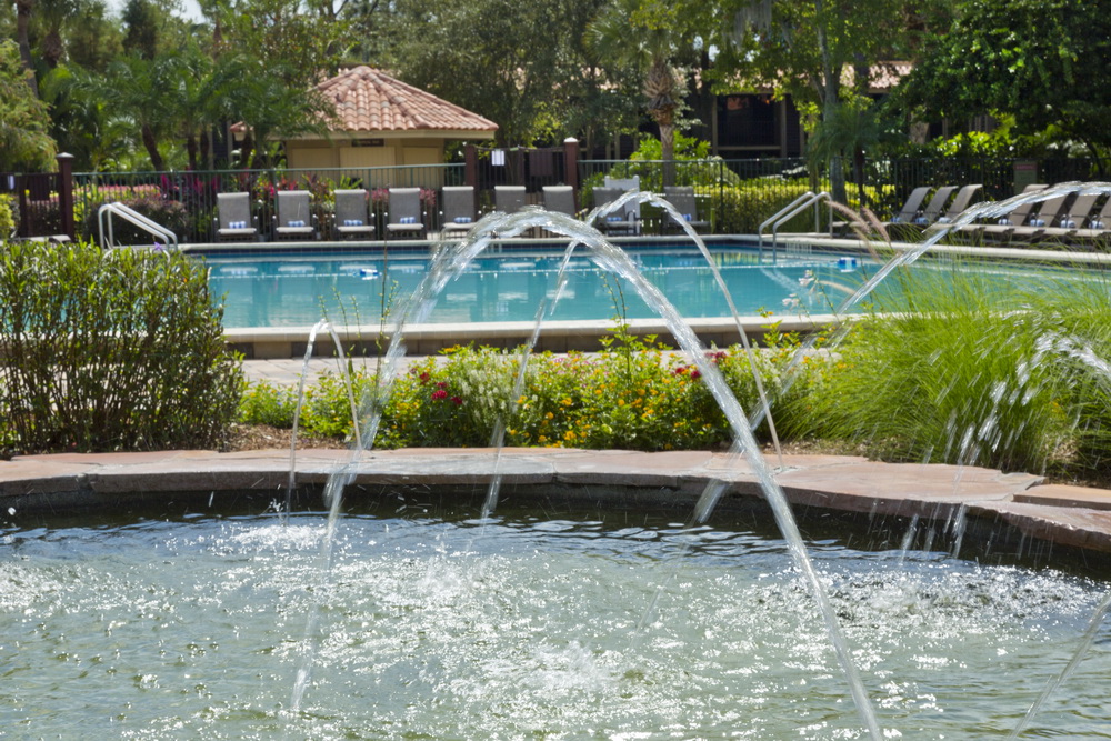 Doubletree By Hilton Orlando At Seaworld exterior