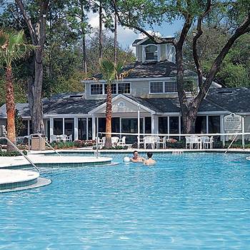 Oak Plantation Resort piscine