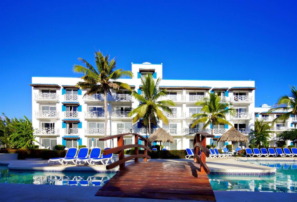 Playa Blanca Resort lobby