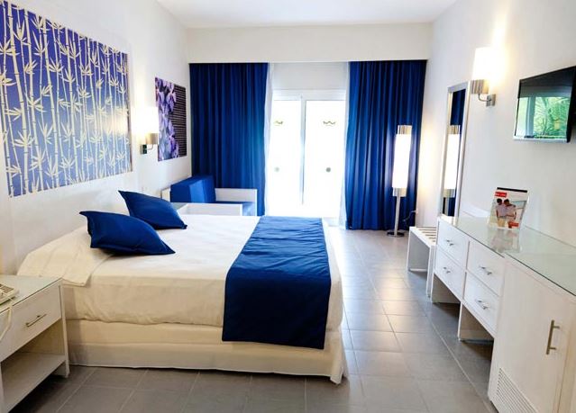Riu Playa Blanca beach
