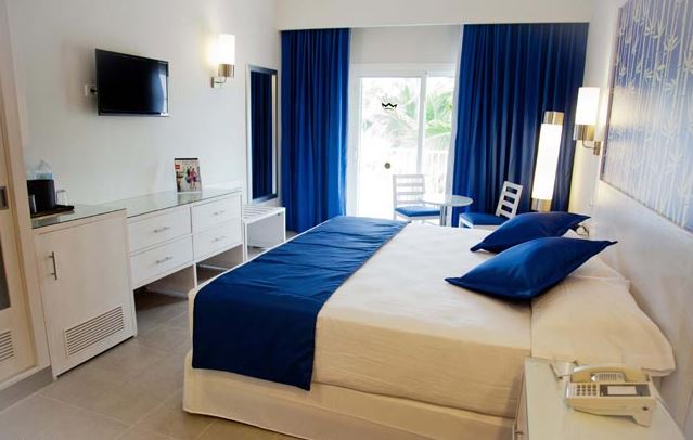 Riu Playa Blanca beach