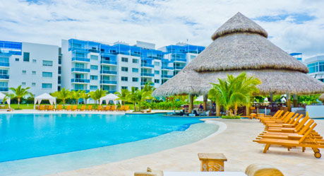 Wyndham Grand Playa Blanca exterior at night 