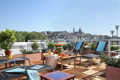 Citadines Montmartre chaises de soleil 2