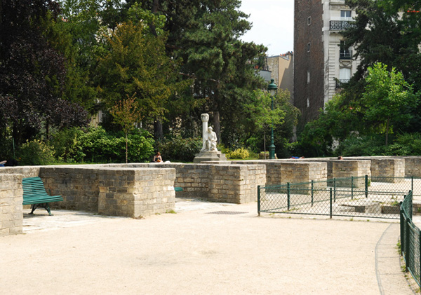 Des Nations St Germain extérieur