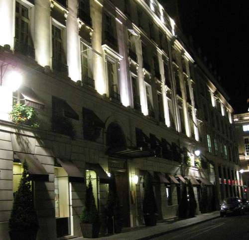 Sofitel Le Faubourg entrée