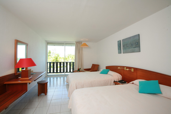 La Creole Beach room