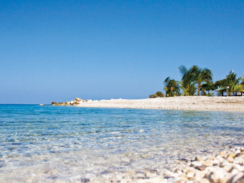 Kaliko Beach Club exterior