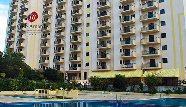 Club Amarilis Apartments extérieur